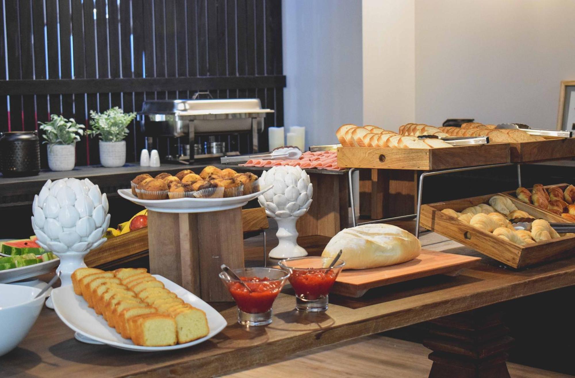 Cyan Soho Neuquen Hotel Luaran gambar